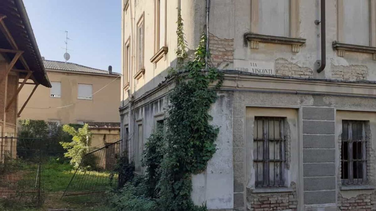 Donna strangolata a Macherio: era fuggita dal Perù in Italia a causa del suo ex, ora indagato per omicidio Donna strangolata a Macherio: era fuggita dal Perù in Italia a causa del suo ex, ora indagato per omicidio