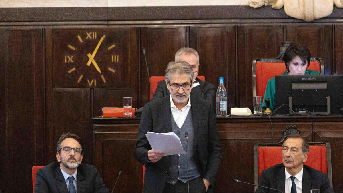 Corruzione, la procura di Milano chiede l’arresto dell’assessore alla Rigenerazione Urbana Giancarlo Tancredi Corruzione, la procura di Milano chiede l’arresto dell’assessore alla Rigenerazione Urbana Giancarlo Tancredi