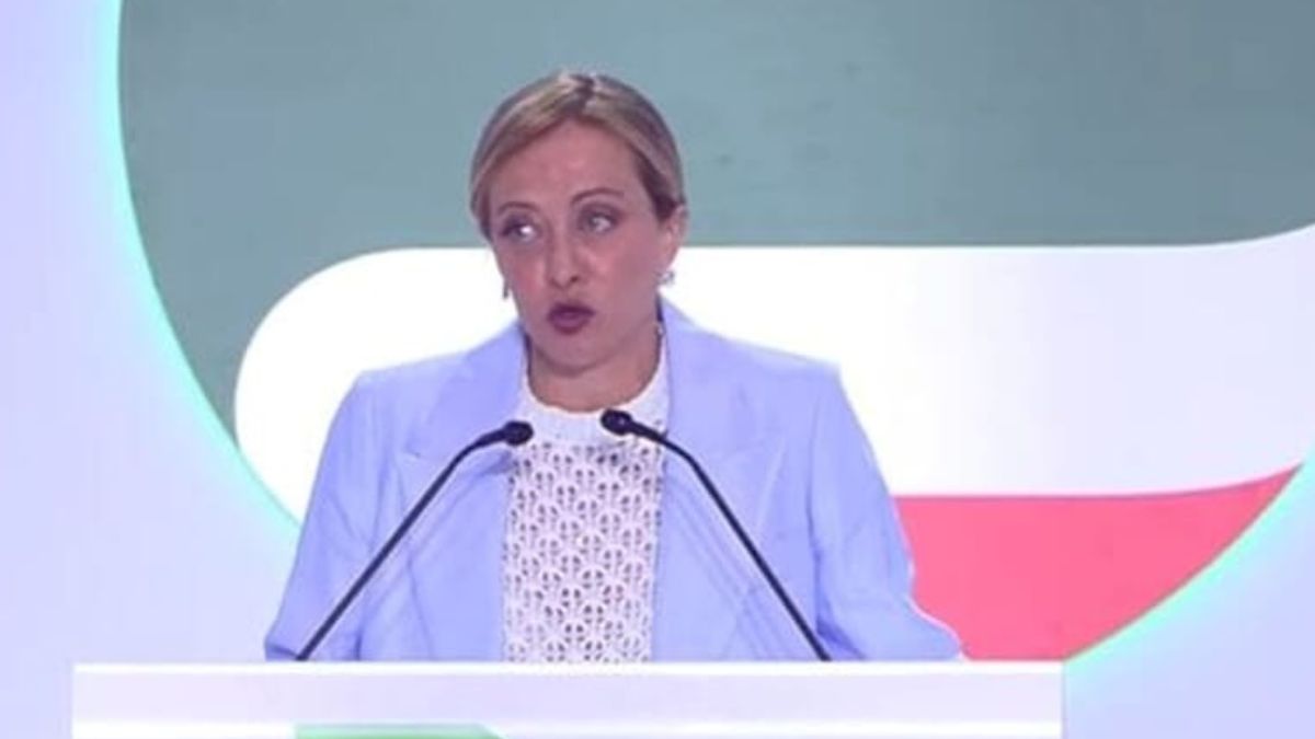 Giorgia Meloni: “Abbiamo creato un milione di posti di lavoro”. Esplode la polemica Giorgia Meloni: “Abbiamo creato un milione di posti di lavoro”. Esplode la polemica