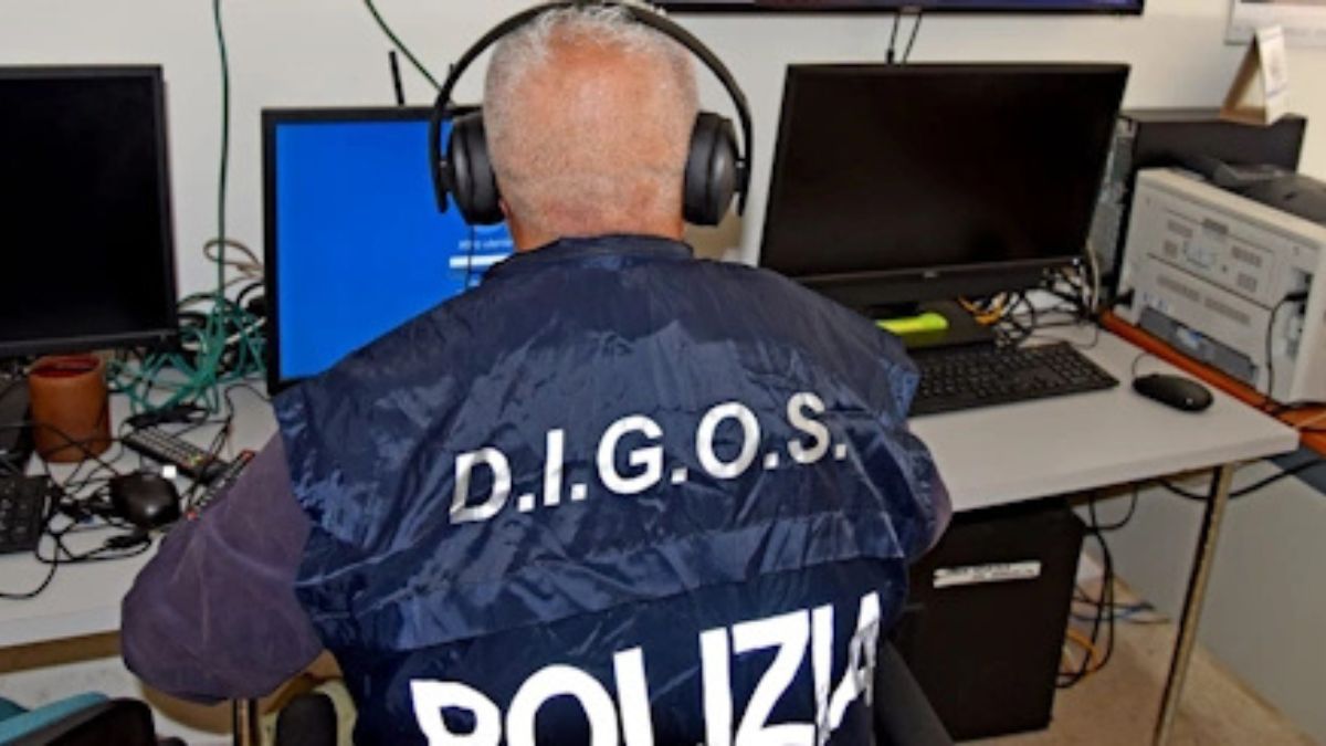 terrorismo Italia perquisito Digos
