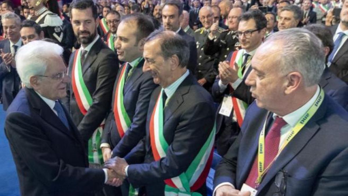 Classifica dei sindaci: Fioravanti di centrodestra di Ascoli il più amato, Gualtieri a Roma solo 89esimo Classifica dei sindaci: Fioravanti di centrodestra di Ascoli il più amato, Gualtieri a Roma solo 89esimo