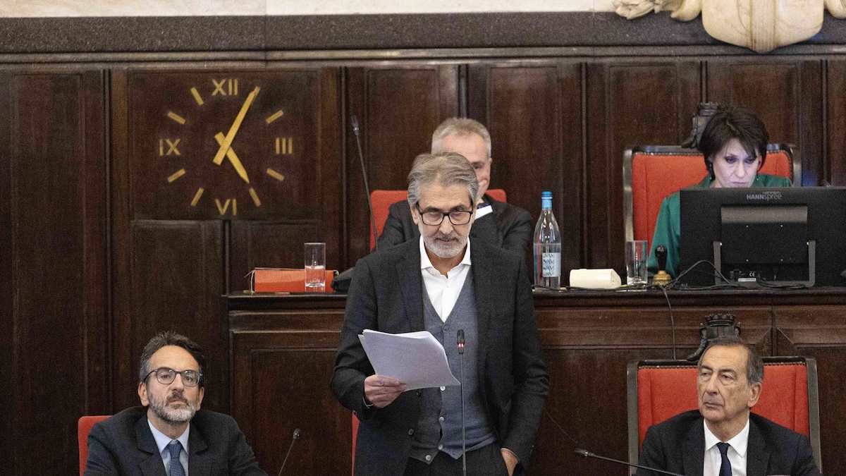 Maxi inchiesta in Italia, scoppia bomba in politica: “Chiesto l’arresto per lui” Maxi inchiesta in Italia, scoppia bomba in politica: “Chiesto l’arresto per lui”