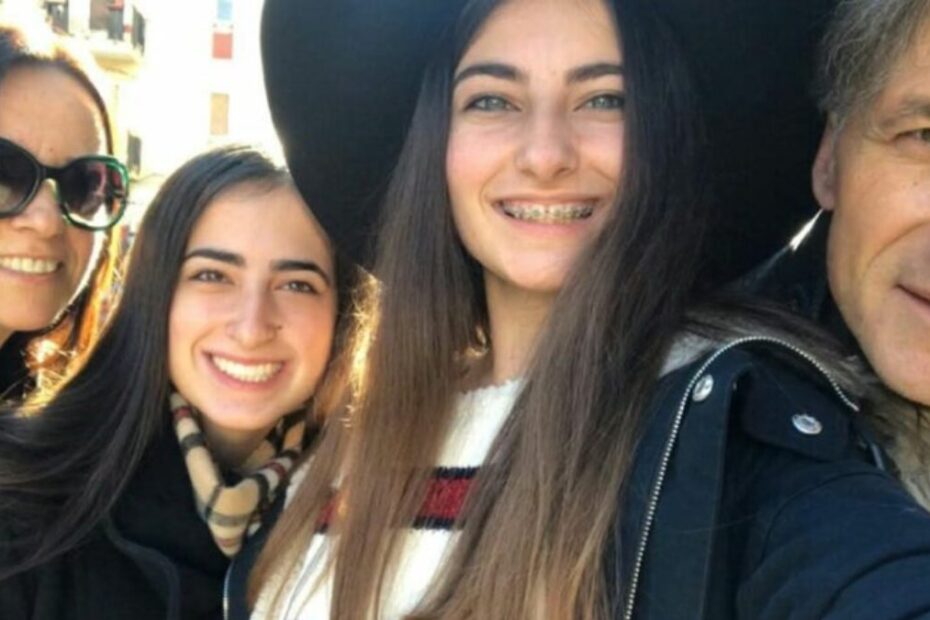 adriana cosmai