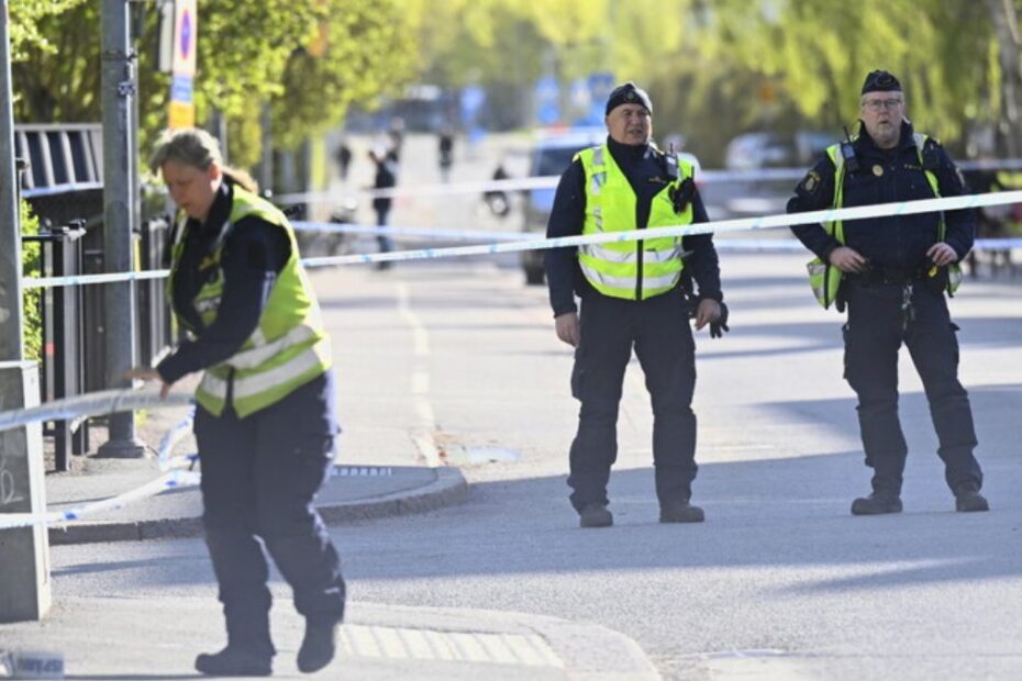 auto investe persone malmo