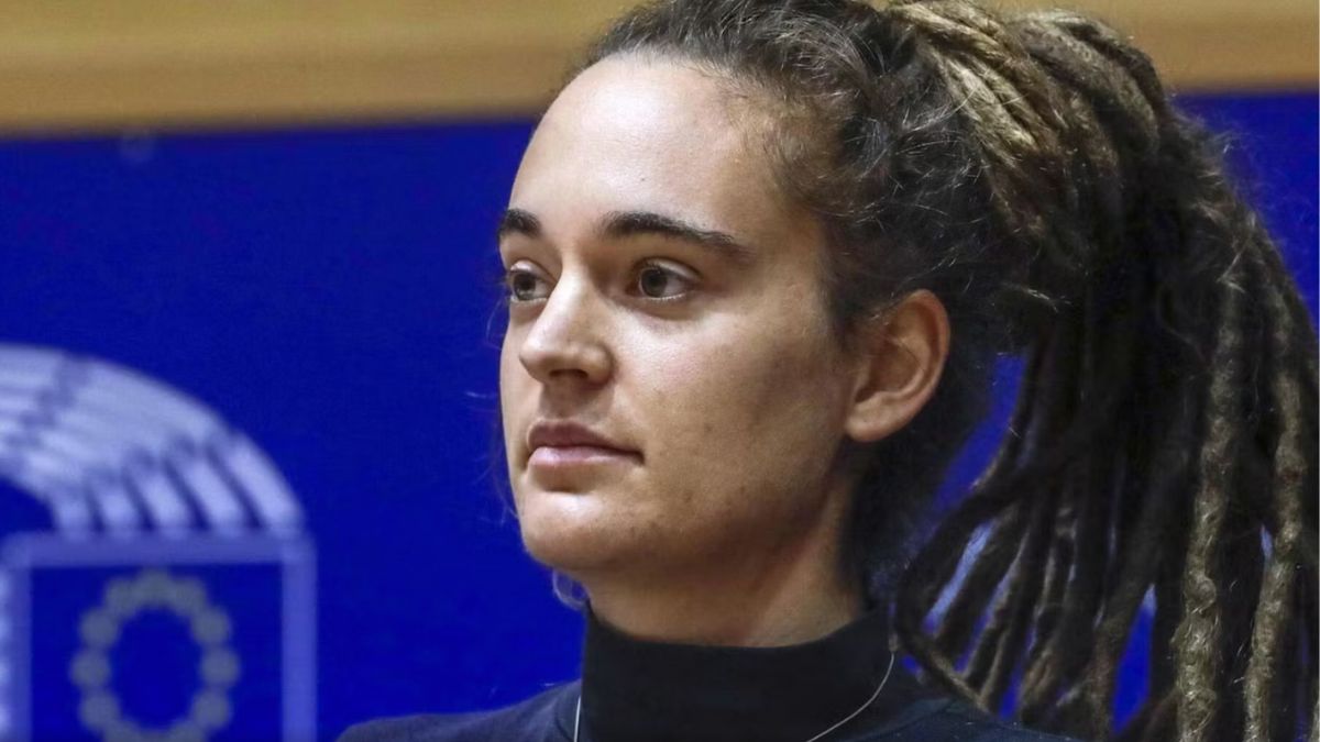 Carola Rackete si dimette dal Parlamento europeo: cosa succed