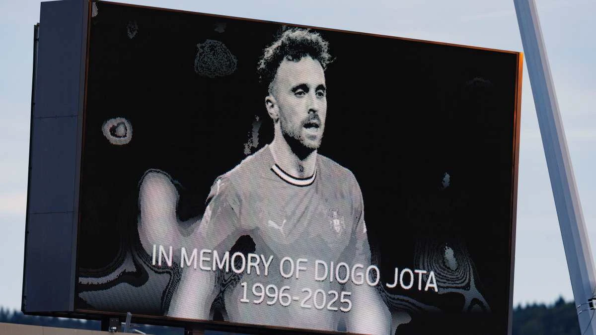 Bufera Liverpool! Dove è stato beccato il calciatore mentre i compagni piangono per la morte di Jota Bufera Liverpool! Dove è stato beccato il calciatore mentre i compagni piangono per la morte di Jota