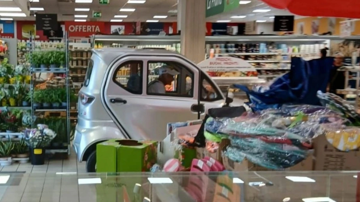 entra supermercato minicar motivo