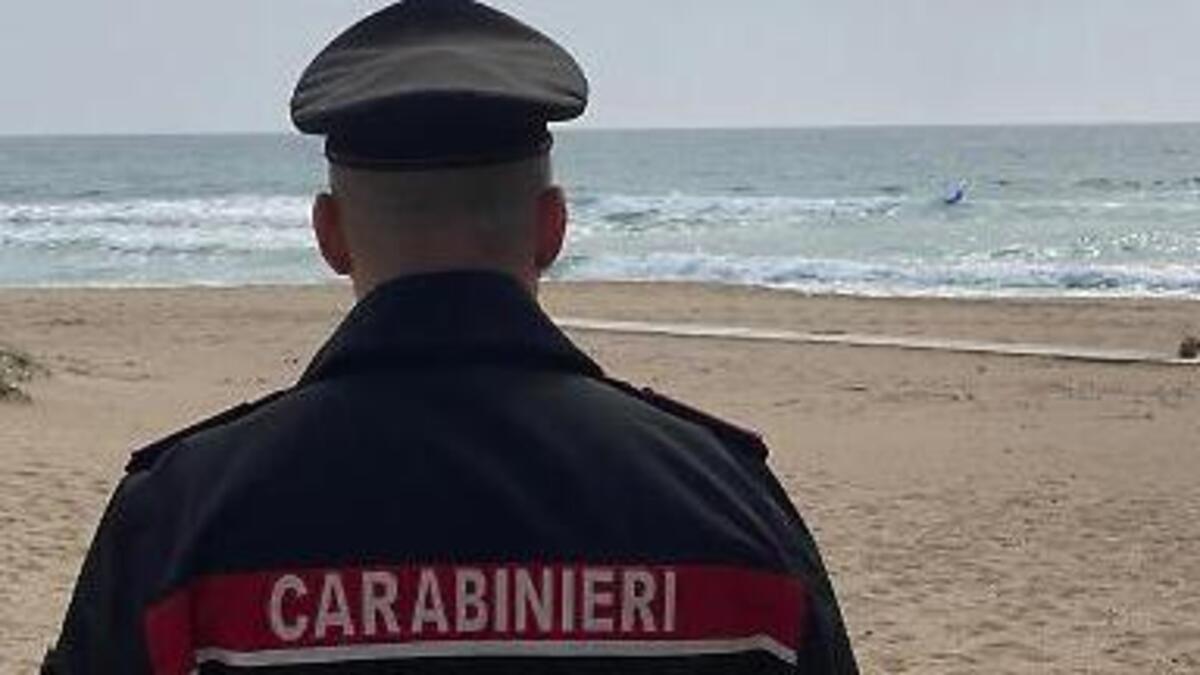 “Trovato così, orribile”. Si addormenta in tenda con un amico, al mattino la tragedia “Trovato così, orribile”. Si addormenta in tenda con un amico, al mattino la tragedia