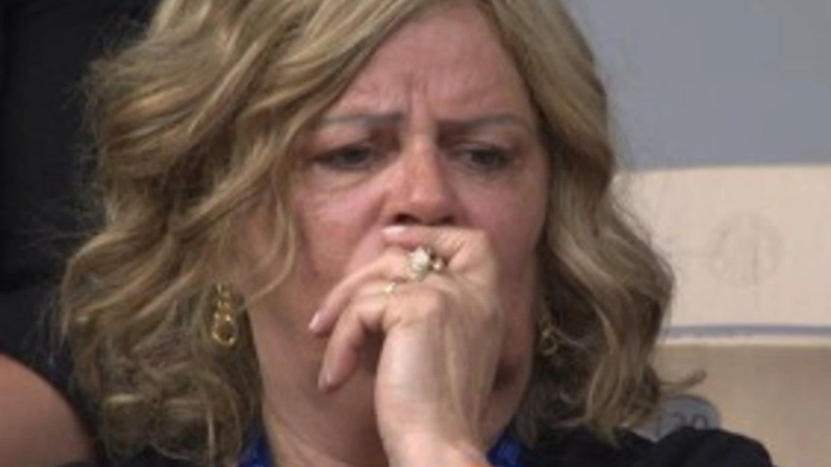 Sinner, il volto di mamma Siglinde diventa il simbolo della finale: gesto eloquente Sinner, il volto di mamma Siglinde diventa il simbolo della finale: gesto eloquente