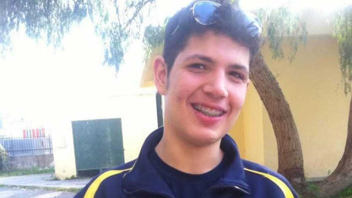 Terribile incidente stradale, Mariano muore giovanissimo: “Addio campione” Terribile incidente stradale, Mariano muore giovanissimo: “Addio campione”