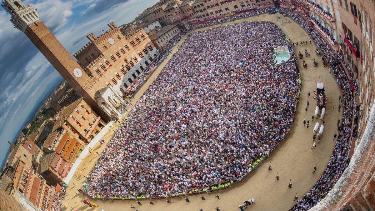 Palio di Siena rinviato, cos’è successo nelle ultime ore