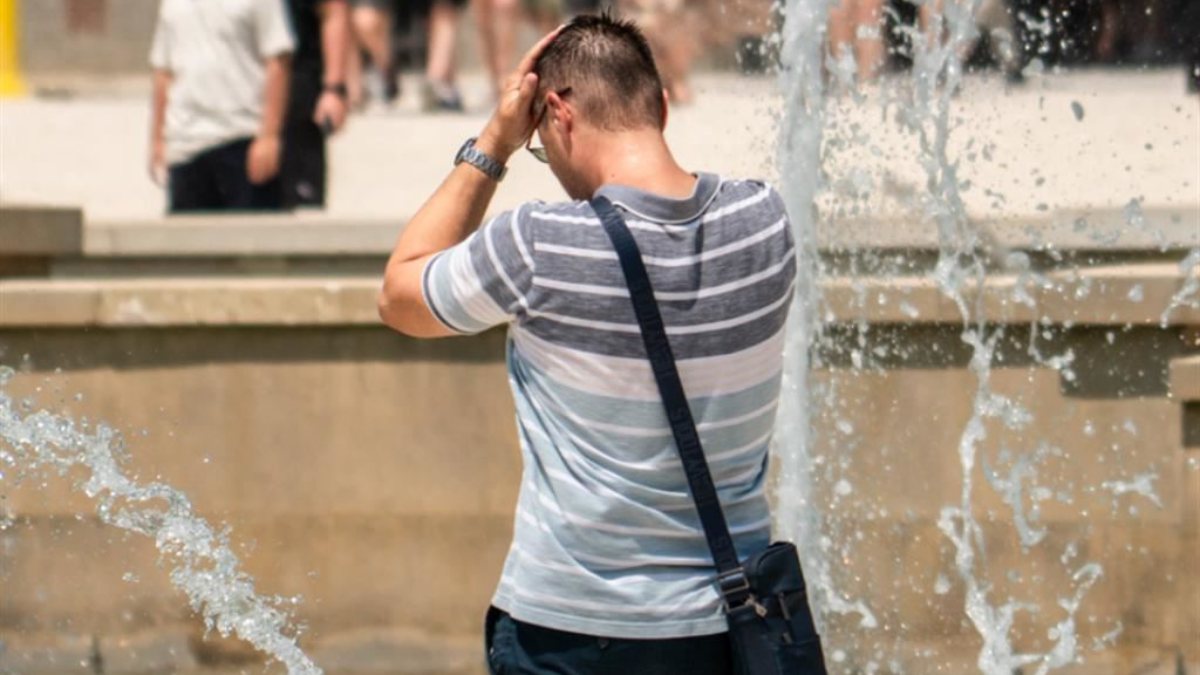Scatta l’allerta, ondata di caldo in arrivo in queste città Scatta l’allerta, ondata di caldo in arrivo in queste città