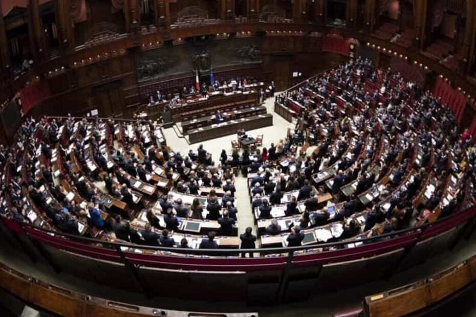protesta camera aria condizionata