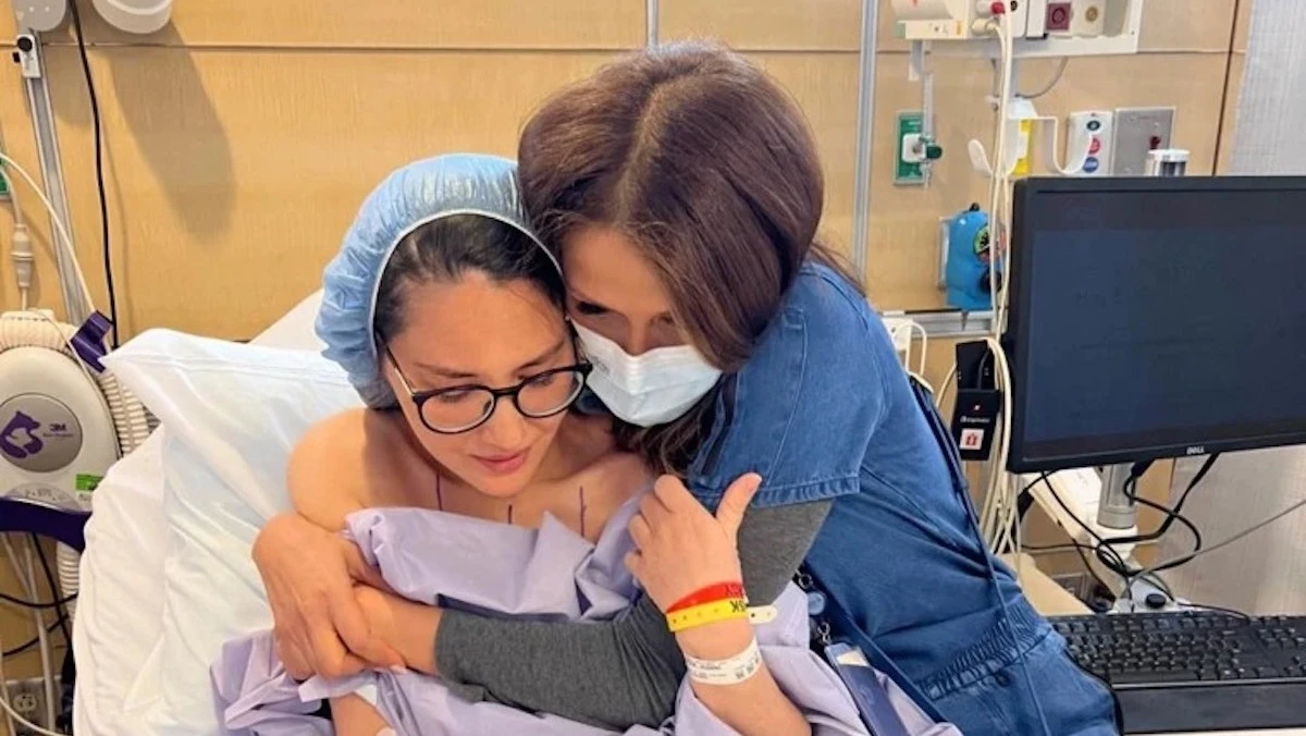 Olivia Munn e la sua battaglia contro il tumore al seno: una storia di coraggio e speranza