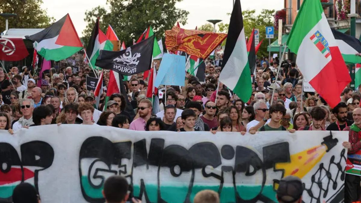 I “pacifisti” di Venezia e le urla pro Hamas