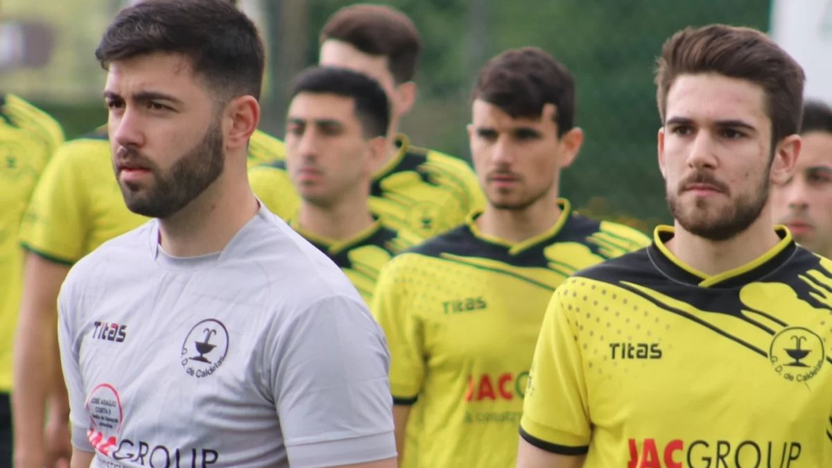 morto sotto gli occhi della fidanzata calcio sotto shock la tragedia a soli 27 anni