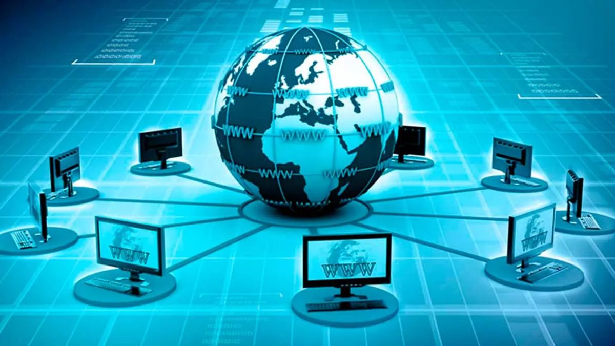 L’intelligenza artificiale sta “divorando” Internet: cosa succede in Rete L’intelligenza artificiale sta “divorando” Internet: cosa succede in Rete