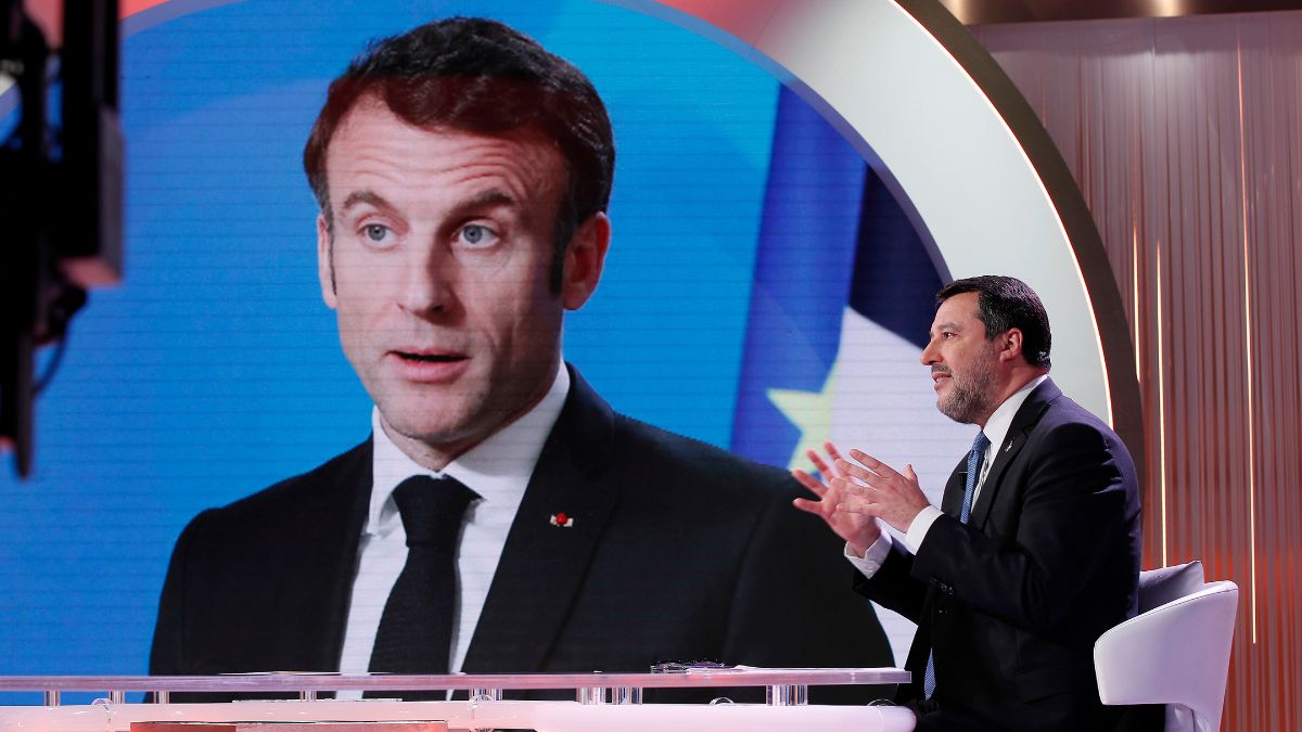 Salvini durissimo con Macron: l’accusa che scatena il caos fra Roma e Parigi Salvini durissimo con Macron: l’accusa che scatena il caos fra Roma e Parigi