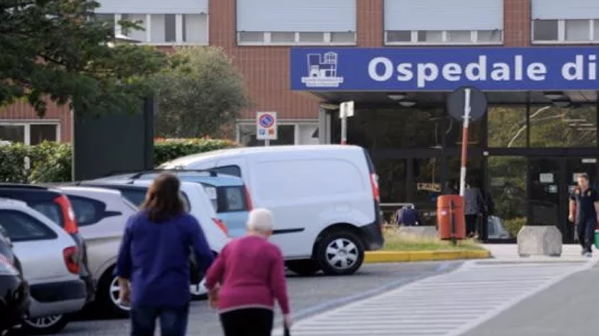 bimbo di 6 anni scappa di casa prende un autobus e un treno investito 200 shock in italia