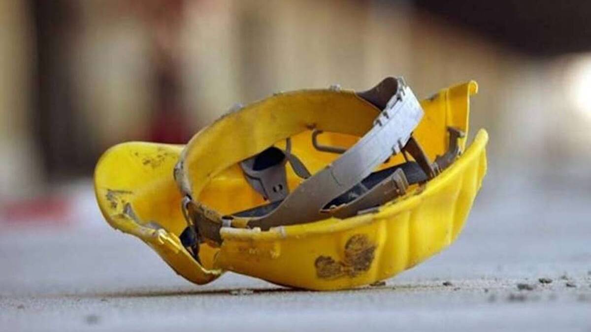 Orrore in Italia, operaio viene colpito da un fulmine sul cantiere a 2400 metri di altezza Orrore in Italia, operaio viene colpito da un fulmine sul cantiere a 2400 metri di altezza