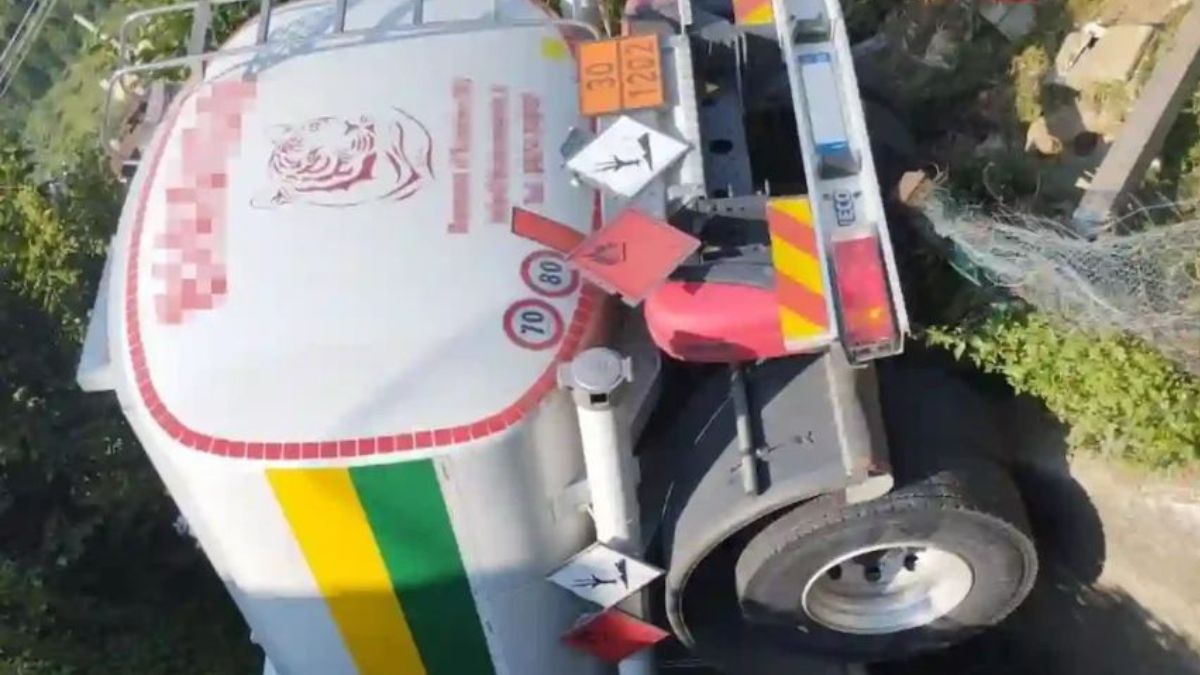 ITALIA – Cisterna esce di strada, conduttura del gas tranciata e evacuazione della zona ITALIA – Cisterna esce di strada, conduttura del gas tranciata e evacuazione della zona
