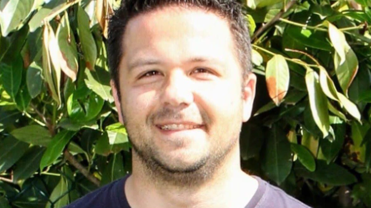 Italia. Violento scontro tra auto e moto, Daniele non ce l’ha fatta: “Amato da tutti” Italia. Violento scontro tra auto e moto, Daniele non ce l’ha fatta: “Amato da tutti”