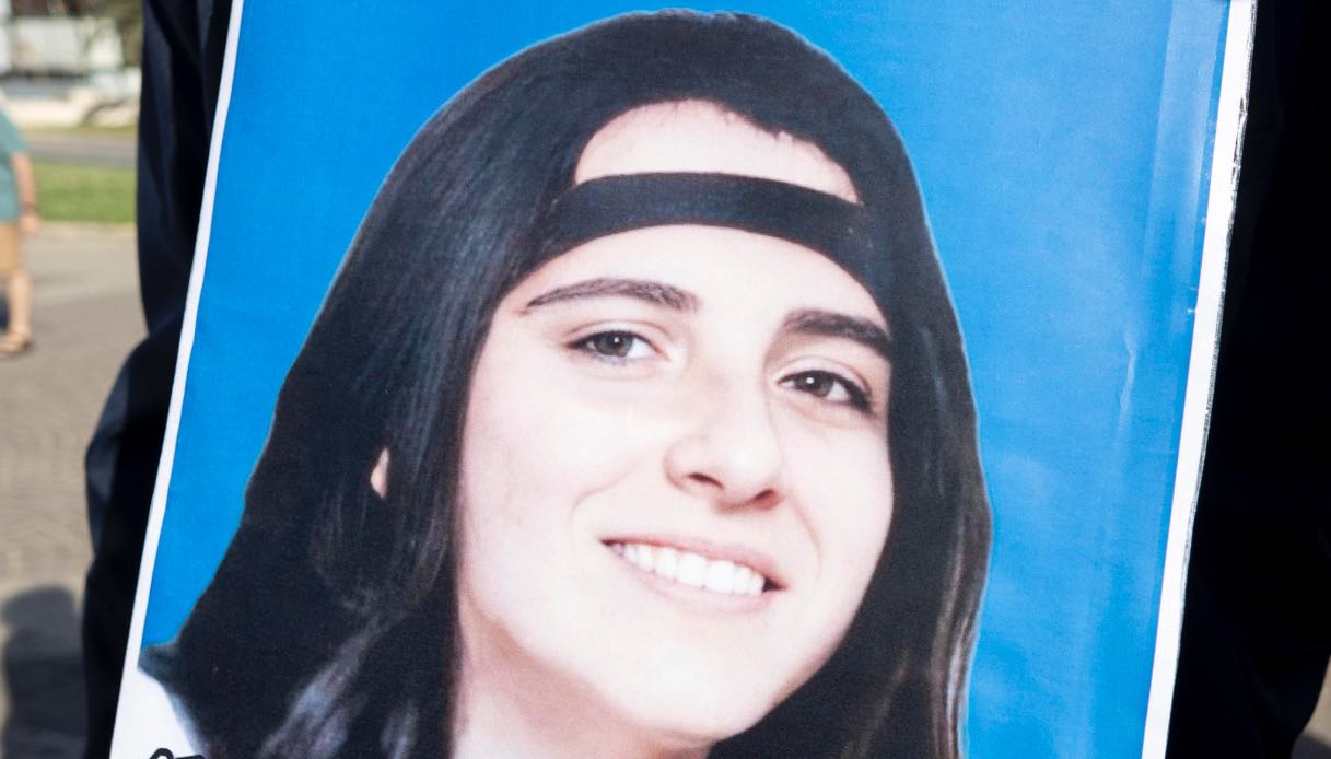 Caso Orlandi, scavi sotto la Casa del Jazz: “Lì potrebbe esserci Emanuela” Caso Orlandi, scavi sotto la Casa del Jazz: “Lì potrebbe esserci Emanuela”