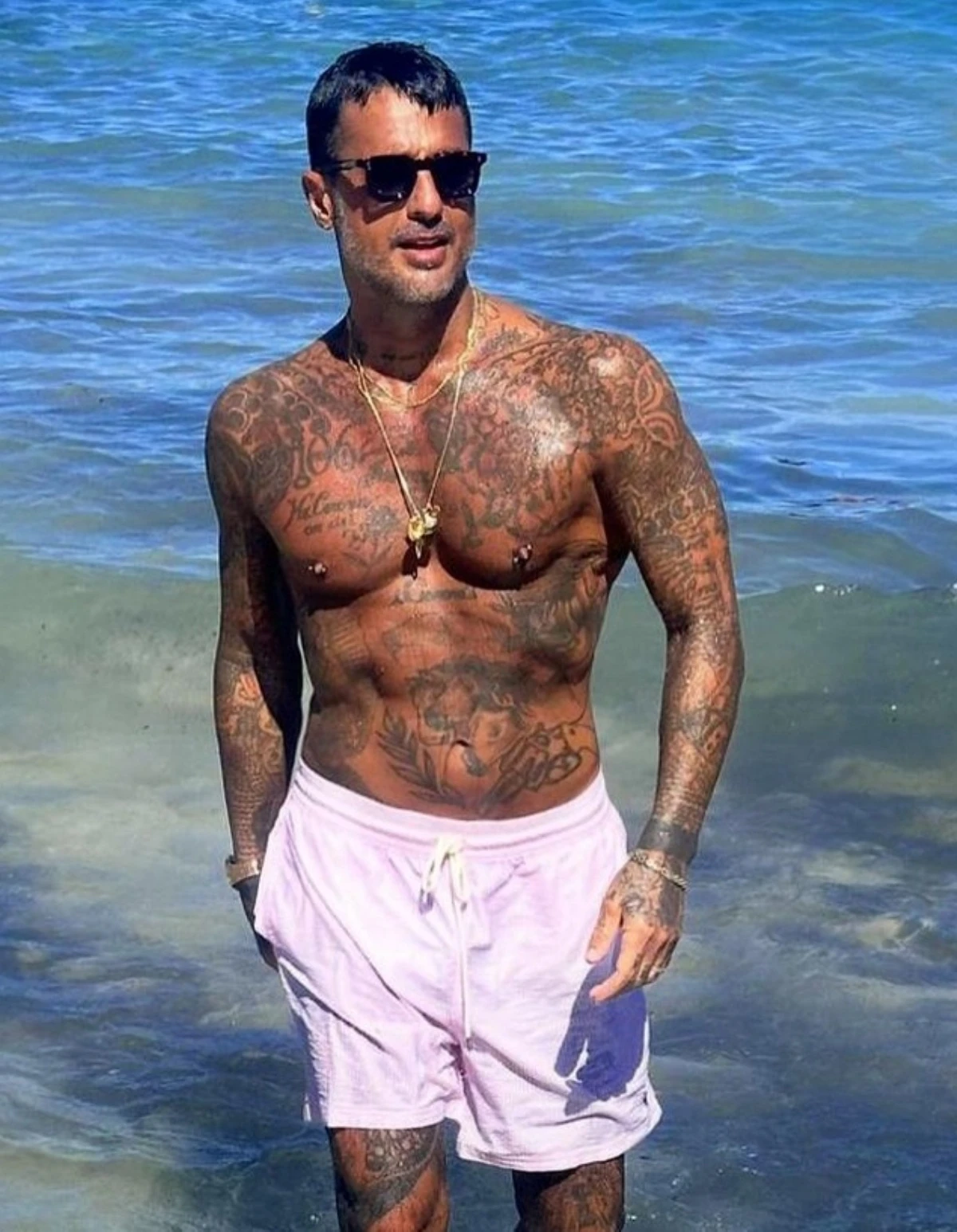 fabrizio corona polizia casa raoul bova rocio