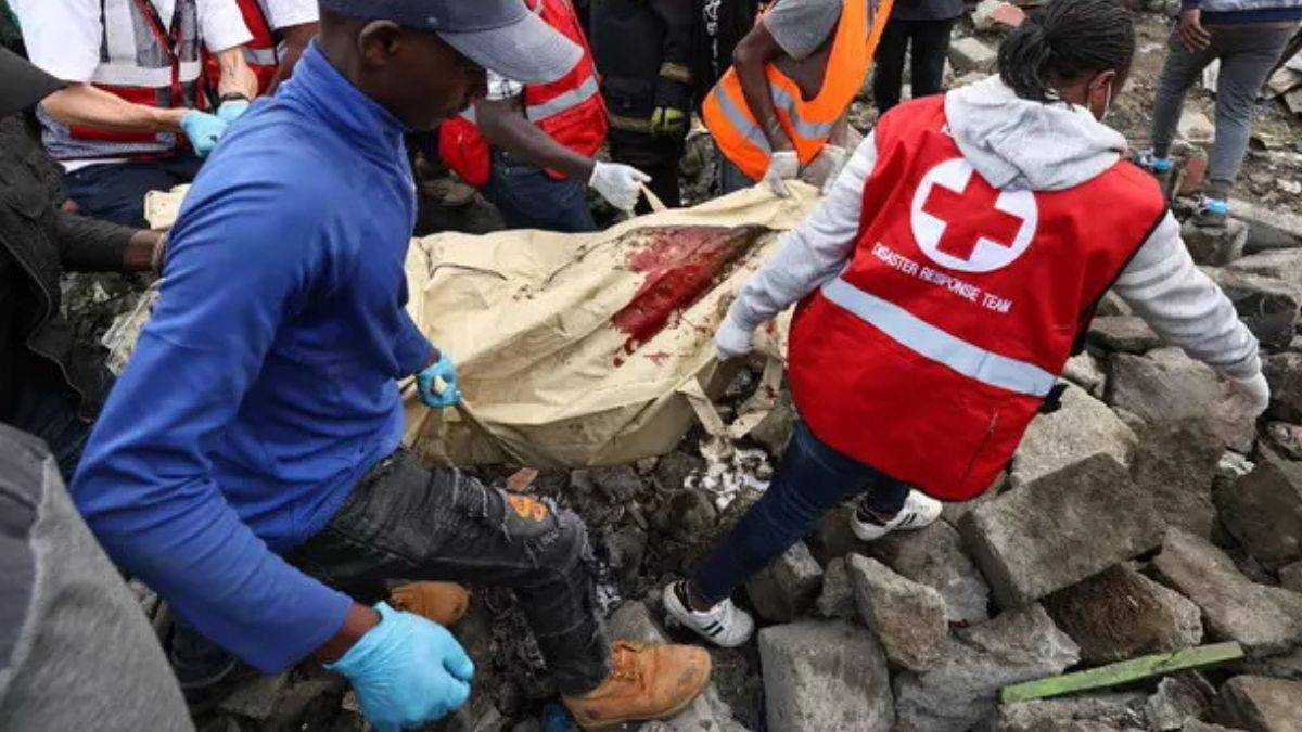 tragico incidente stradale ventuno morti a bordo di un pullman