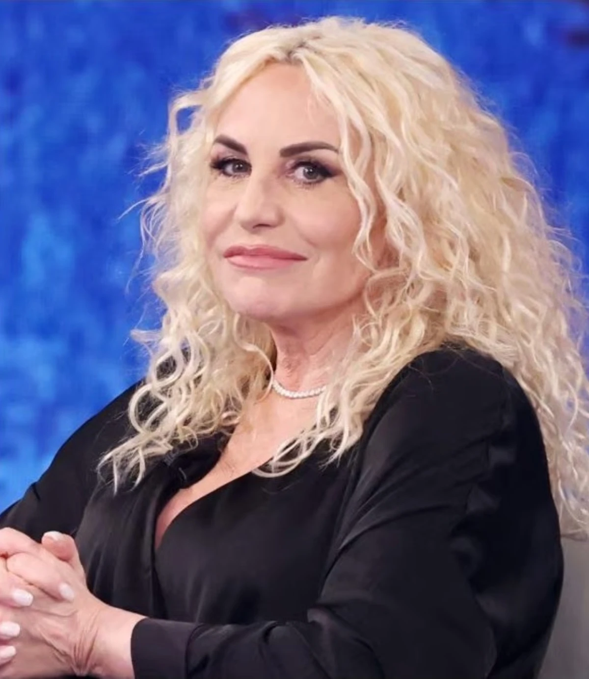 gigi d'alessio via the voice motivo