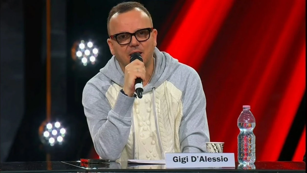 gigi d'alessio via the voice motivo