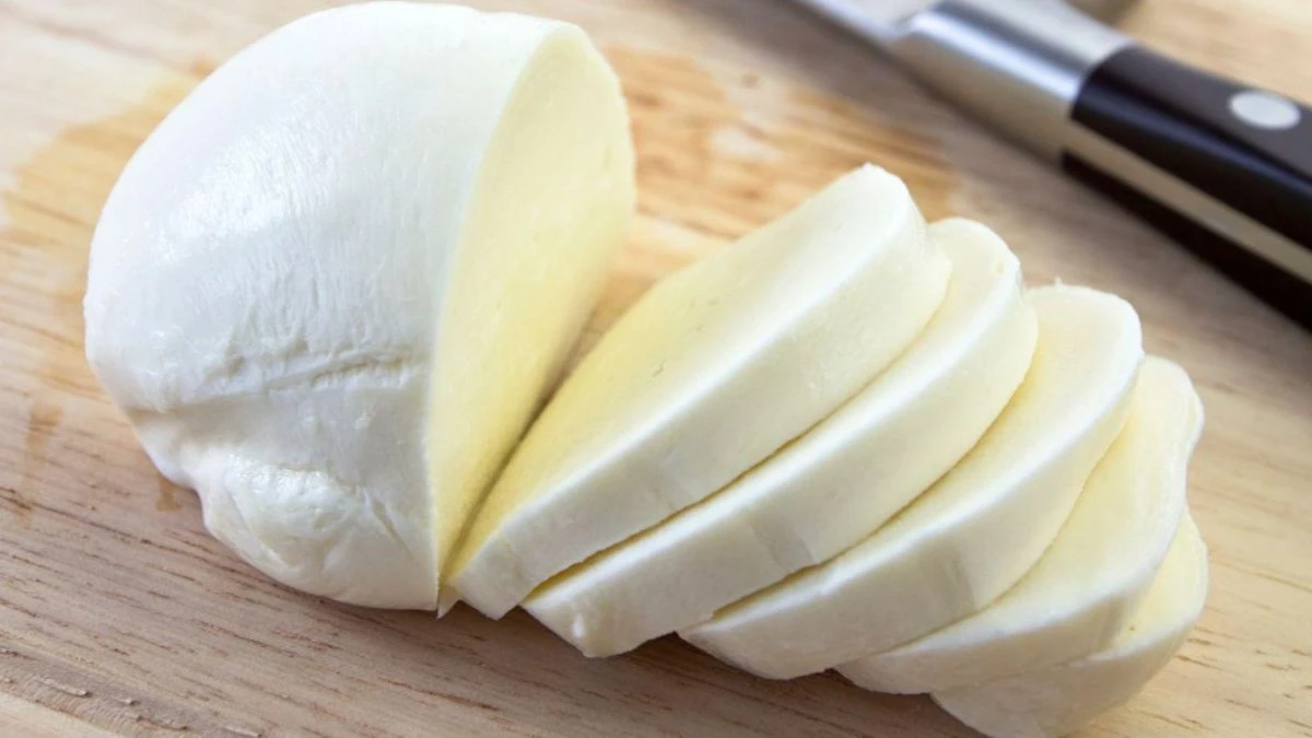 “Attenzione, il latte è inquinato!”. Mozzarelle, ritiro immediato dai supermercati italiani: rischio per la salute “Attenzione, il latte è inquinato!”. Mozzarelle, ritiro immediato dai supermercati italiani: rischio per la salute