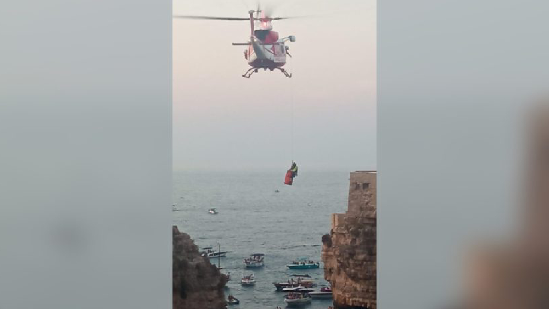 schianto tremendo si tuffa da una scogliera muore un ragazzo di 23 anni