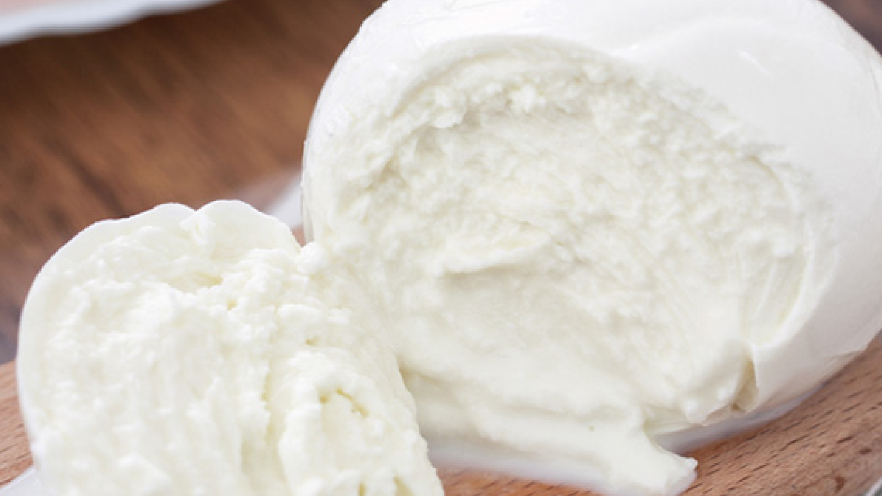 lucia muore soffocata per un pezzo di mozzarella tragedia in italia