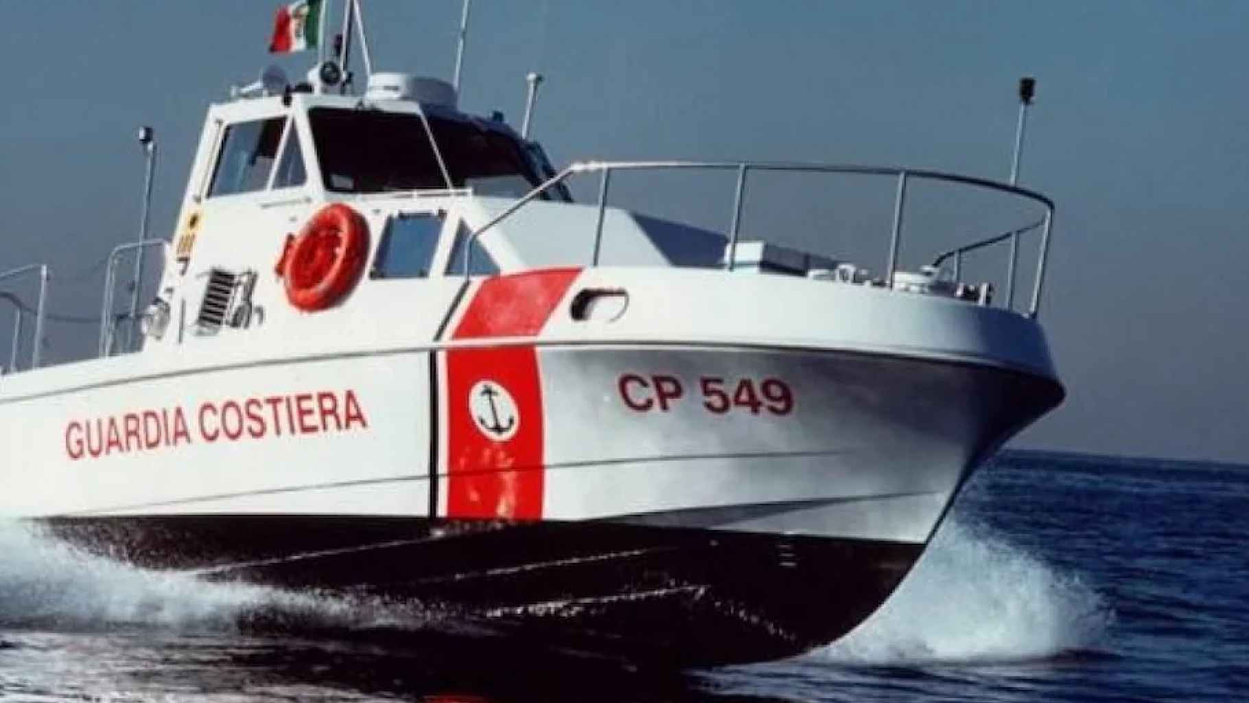 Maltempo, tragedia in mare: alla deriva! Morto proprio lui Maltempo, tragedia in mare: alla deriva! Morto proprio lui
