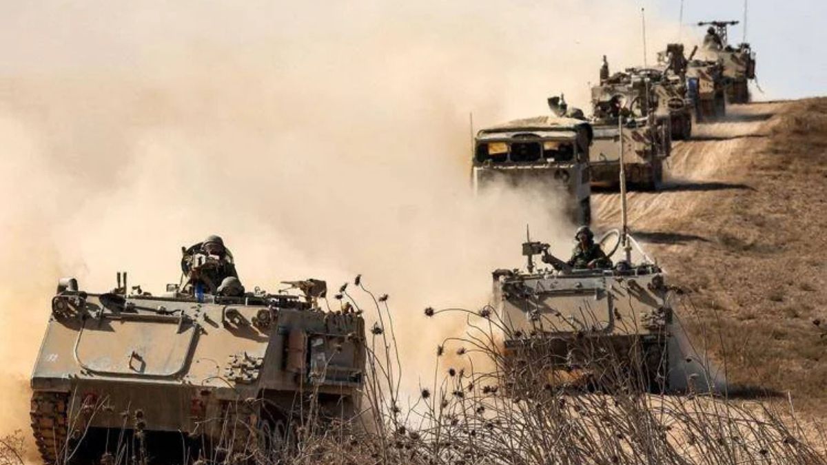 Carri armati israeliani a Gaza City: “Attacco con aerei, artiglieria e droni”