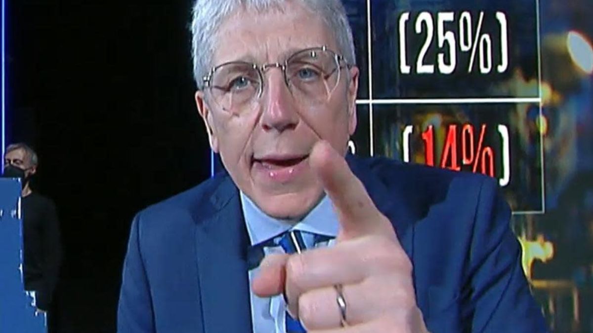 mario giordano denuncia una persona nota si diverte a mettermi sui social con un bollino rosso in testa e l8217invito a 8216mettere a fuoco8217