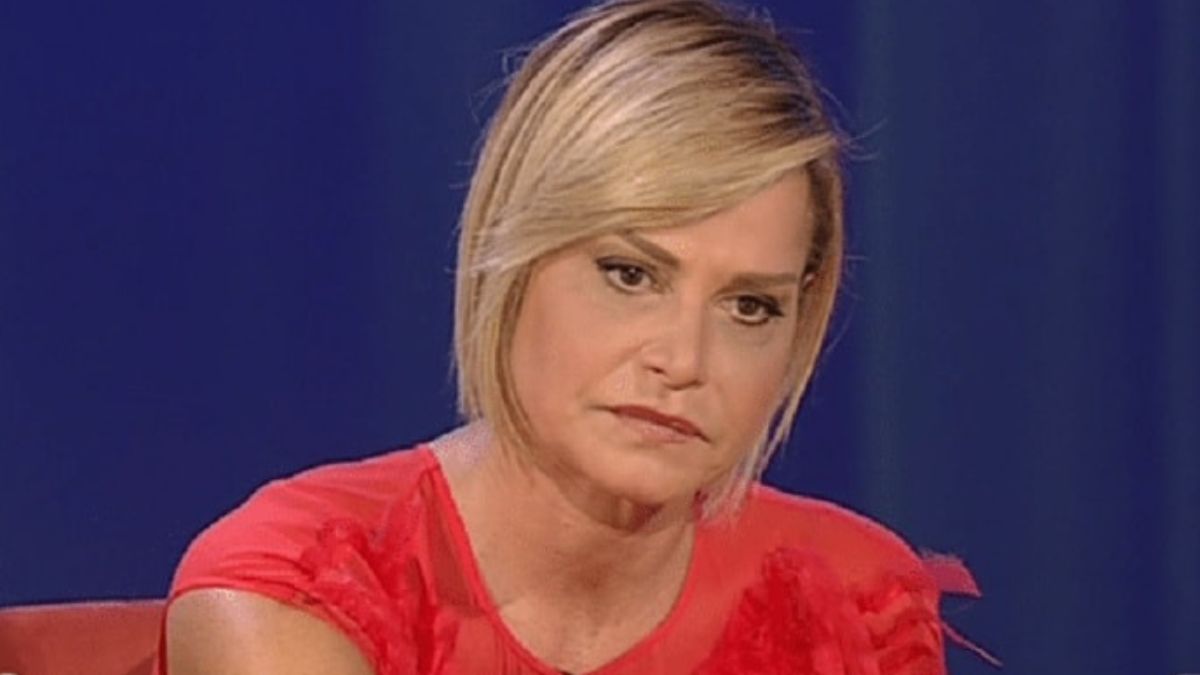 Simona Ventura, il suo stalker: “Sono malato psichiatrico, lei mi ha violentato e vorrei vederla spiaccicata”