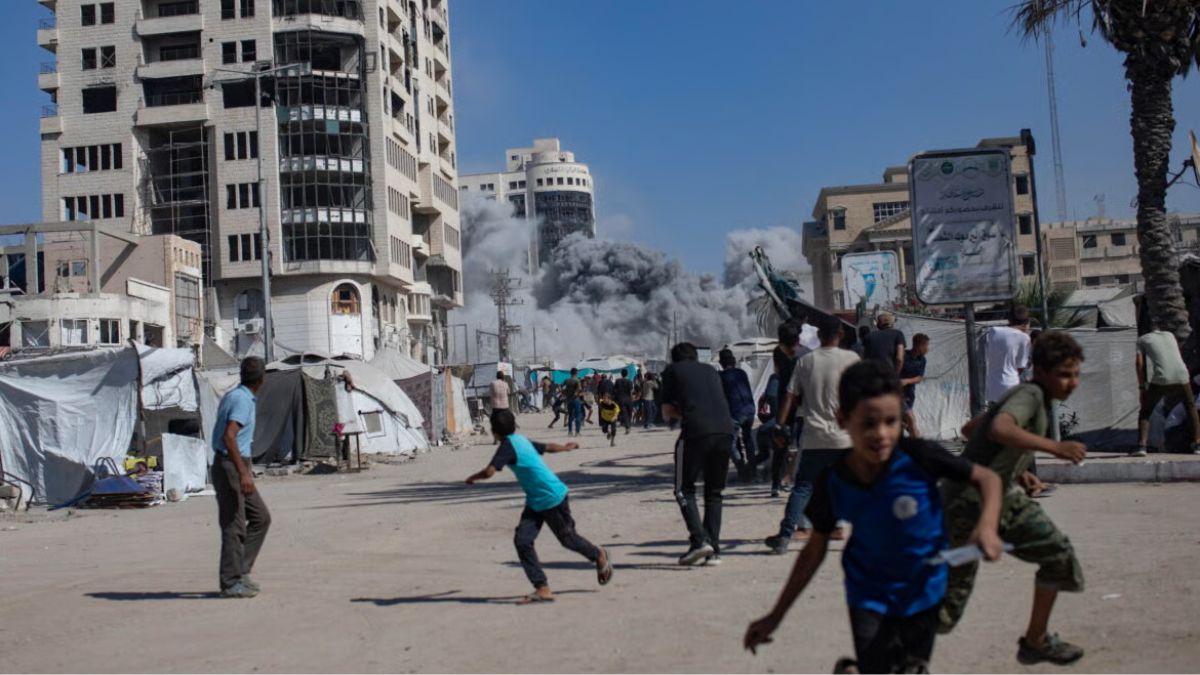 Gaza City, l’esercito israeliano ordina l’evacuazione a tutti i residenti