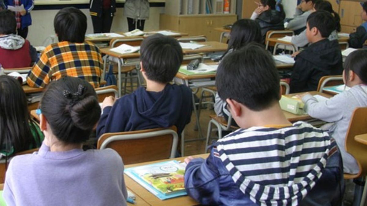 Trento molestata scuola prete
