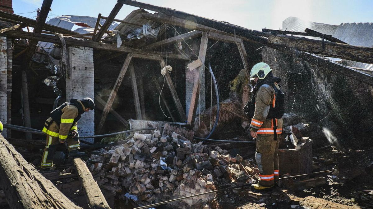 ucraina nuovo attacco missilistico di mosca nella notte abbattuti 130 droni
