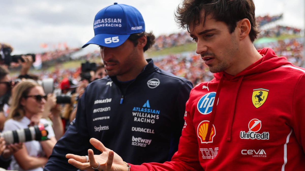 Leclerc e Sainz, l’aereo privato dirottato nella notte per il maltempo: “Dispersi in mezzo all’Italia” Leclerc e Sainz, l’aereo privato dirottato nella notte per il maltempo: “Dispersi in mezzo all’Italia”