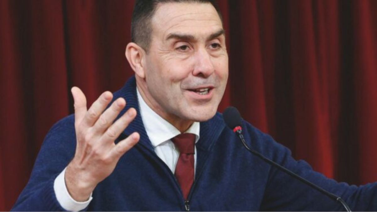 Vannacci minacciato di morte: “La violenza è a sinistra, ma io me ne frego”