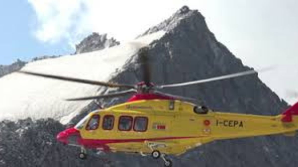 Precipita per 150 metri: l’orrore davanti al figlio Precipita per 150 metri: l’orrore davanti al figlio