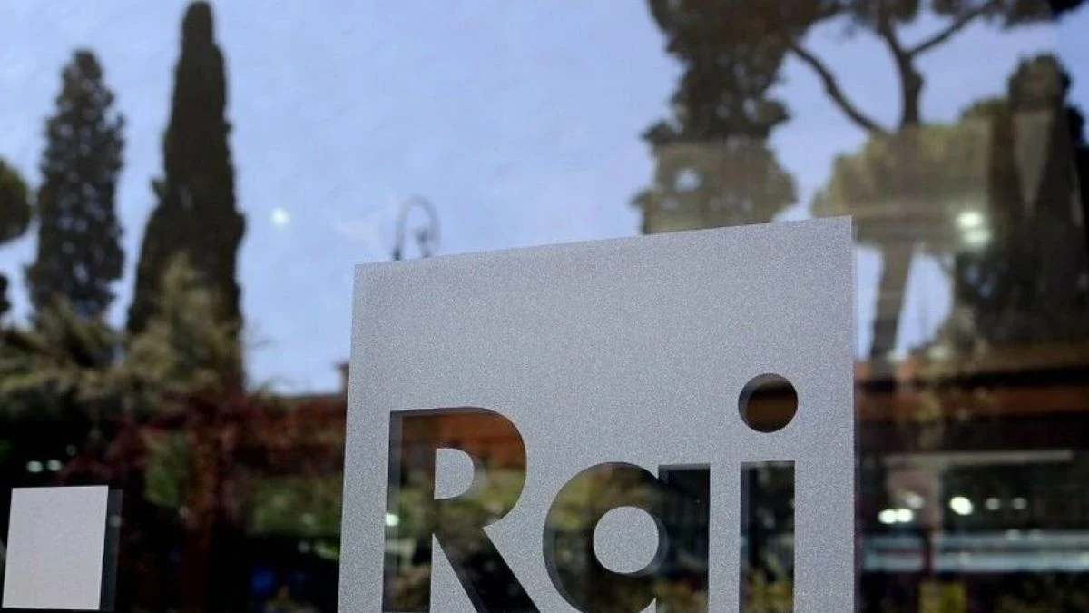 doccia gelata per la rai la decisione di giorgia meloni 232 appena arrivata scoppia la rivolta da Thesocialpost.it doccia gelata per la rai la decisione di giorgia meloni 232 appena arrivata scoppia la rivolta