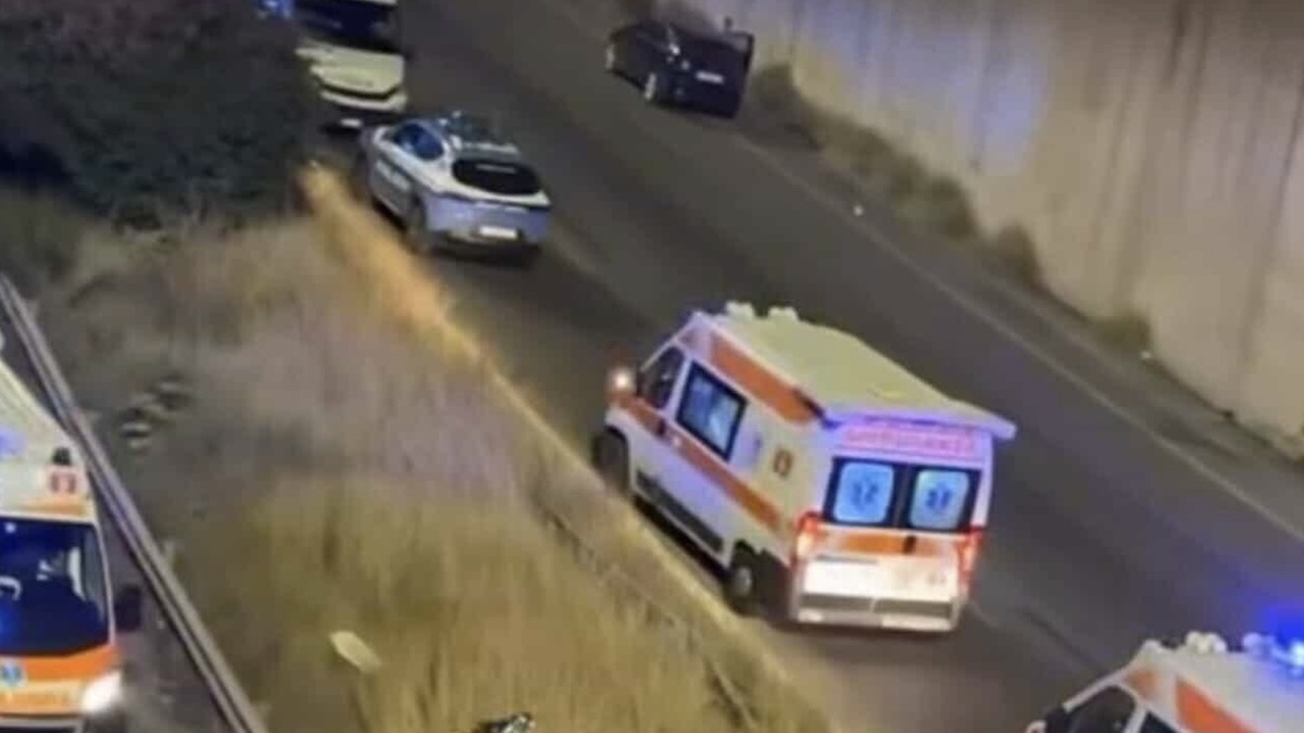Si schiantano in moto poco dopo il compleanno: Antonio e Domenico erano due ragazzi giovanissimi Si schiantano in moto poco dopo il compleanno: Antonio e Domenico erano due ragazzi giovanissimi