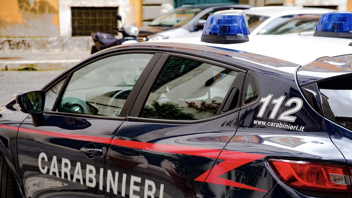 Italia, 14enne trovata seminuda in strada: “Ieri sera…”, il sospetto atroce. Cosa le hanno fatto Italia, 14enne trovata seminuda in strada: “Ieri sera…”, il sospetto atroce. Cosa le hanno fatto