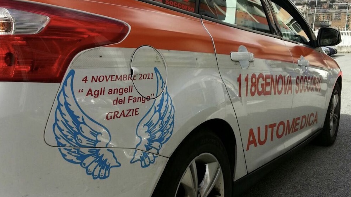 “Era appoggiato lì, poi…”. Italia, la tragedia in un attimo: soccorsi sotto shock. Trovato così