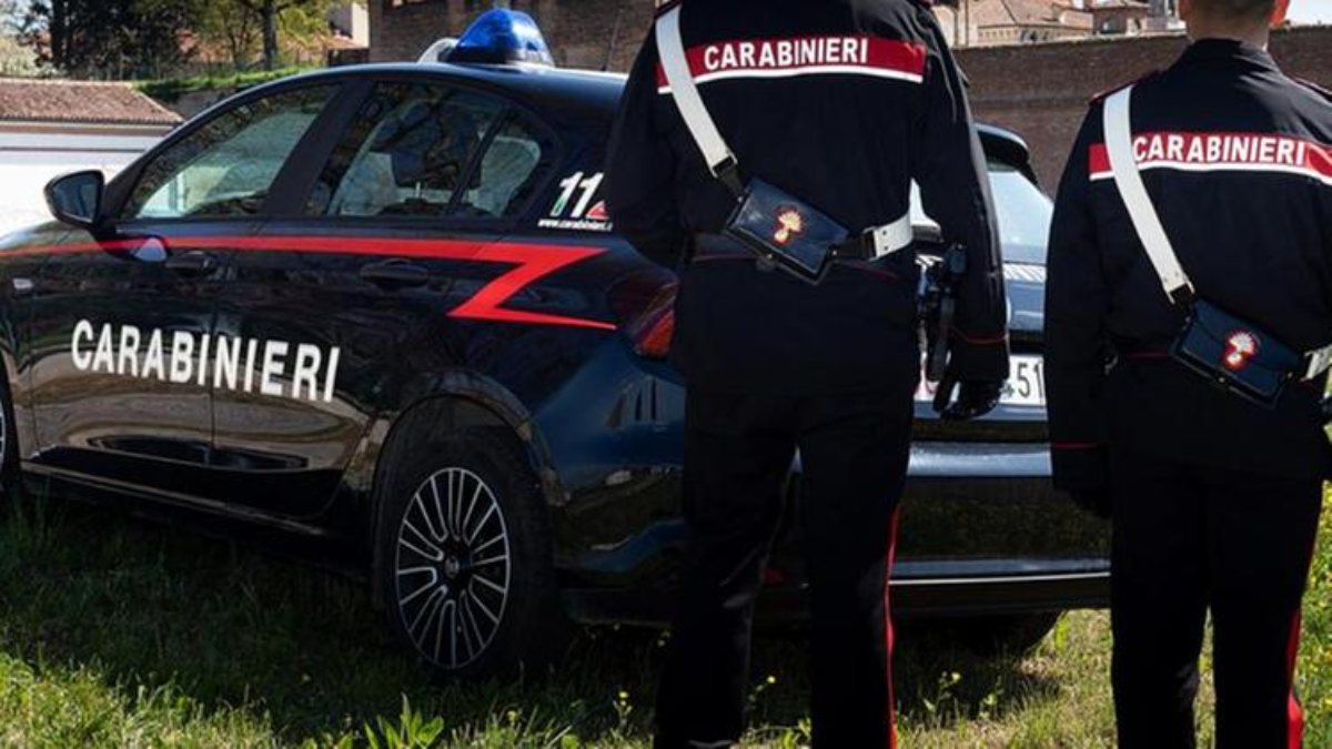 Allarme terrorismo in Italia, arrestato un uomo! Cosa aveva sul cellulare, assurdo Allarme terrorismo in Italia, arrestato un uomo! Cosa aveva sul cellulare, assurdo