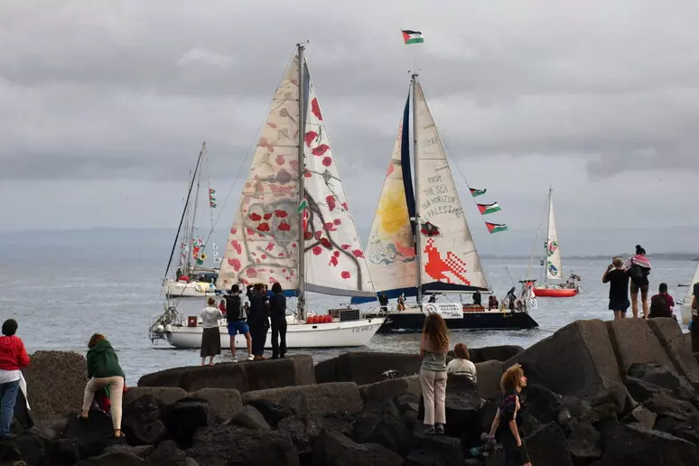 Flotilla, Israele pronto a intervenire. Crosetto e Meloni:“Fermatevi”